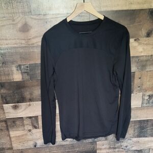 Lululemon Black Metal Vent Tech Long Sleeve Sz Med Men